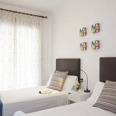 Singular Candela Iii Apartment